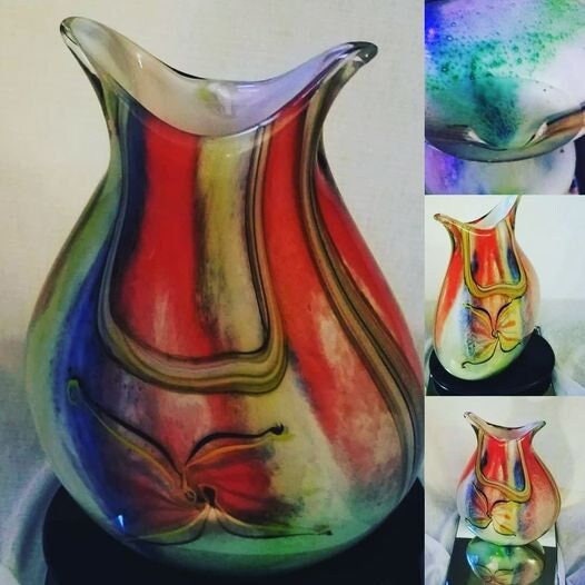 DWedgeCreations's tweet photo. #etsy shop:Murano Vase Abstract glass,wavy colorful https://t.co/6tjXHvRfH6 #anniversary #abstractvase #abstract #artglass #slagabstract #murano #muranoglass #venetianglass #infusedcolors #muranovase #colorfulvase #mantlepiece #largevase #venetianvase #art #midcentury https://t.co/0btttFoDkG