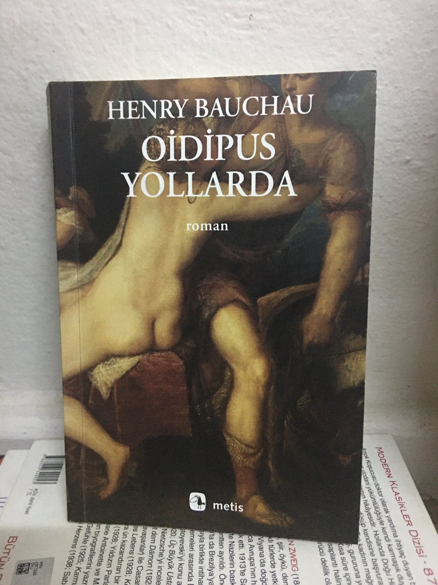 bocuk_bortu's tweet photo. 👏👏👏👏👏👏👏👏👏
#kitap #kitapseverlertakiplesiyor #MaviAyrac #tavsiyekitap #okumakeyfi #okudumbitti #okumahalleri #okuma #benimokumam #oidipus https://t.co/LHFt312FPr