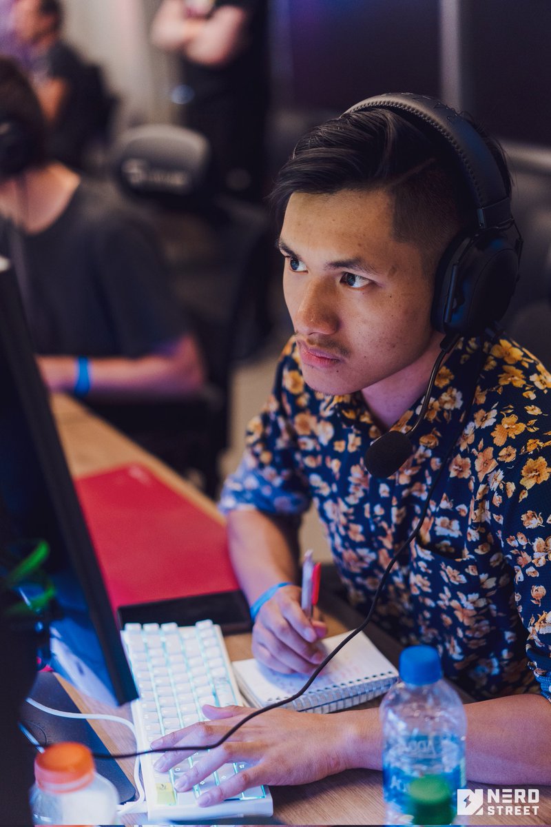 Christian ''sexy'' Tran tweet media