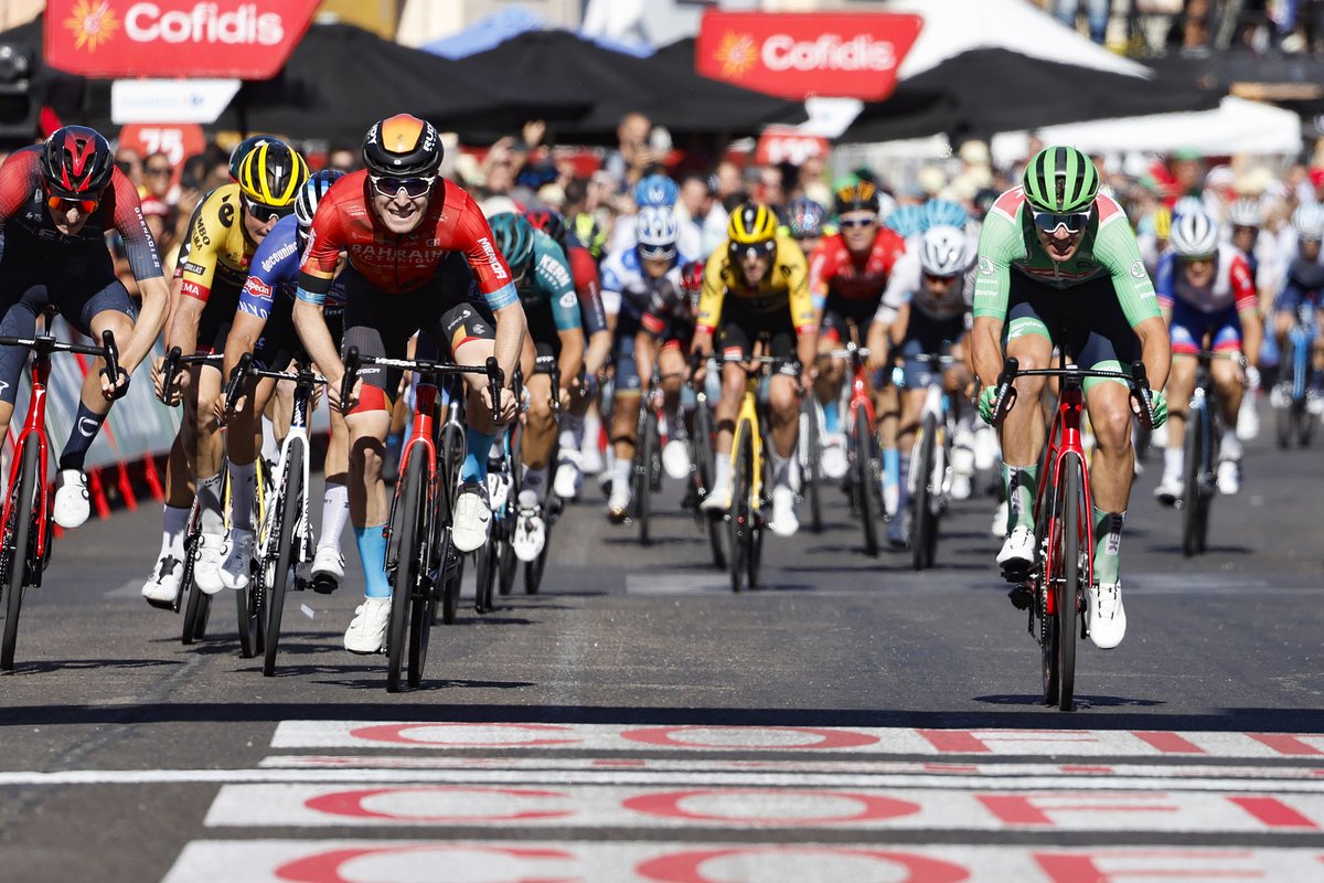 🥈 <a href="/fred_wright0/">Fred Wright</a> finished off great work from the team with second place in the sprint <a href="/lavuelta/">La Vuelta</a> 

#RideAsOne #LaVuelta22 

📸 <a href="/SprintCycling/">SprintCycling</a>