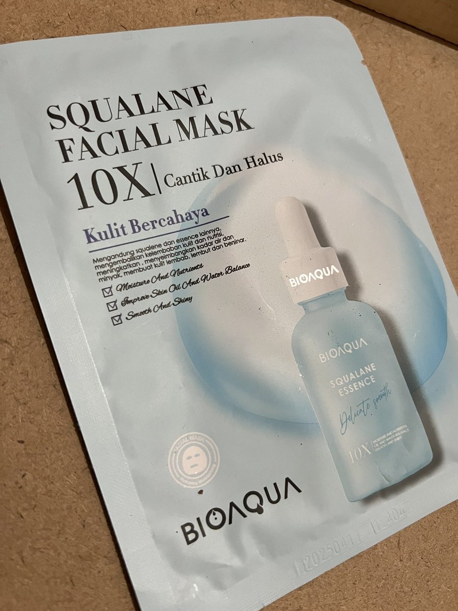 Rhismafy_'s tweet photo. masker viral 1000-an ☹️ ga Rp 0 ☹️ tp bisa bikin glowing loh
https://t.co/bzrNr4b3xw https://t.co/stKzNLzPRQ