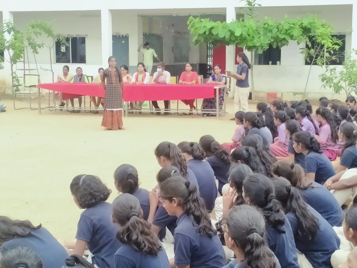 codeacadtswreis's tweet image. As a part of Swachh Gurukul Drive , Coding Academy involved in cleaning of washrooms and water tanks in the school premises.
Students participated in various competitions regarding the importance of cleanliness.
#Day3 #swachhgurukul @codeacadtswreis @TSWREISOCIETY @DRonaldRose