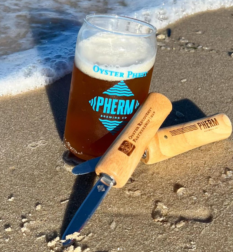 oysterrecovery's tweet photo. A meeting of the minds tomorrow in #Gambrills, MD! Come visit ORP &amp; buddies from #BaygrassMusicFestival at #PhermBrewing brewing for their 1st fest all about #oysters! Both Baygrass &amp; Pherm care about #ChesapeakeBay health &amp; we are grateful for their partnership in restoration! https://t.co/XkAqbX6WyJ