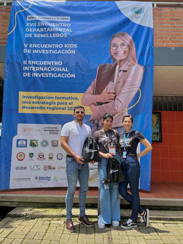 udes_oficial's tweet photo. #NoticiasUDES | La #UDES💙 participa con 12 proyectos de estudiantes en RedColsi, nodo Santander, que fueron seleccionados en el Encuentro Institucional de Semilleros de Investigación 2022.
¡Felicitaciones #EstudianteUDES #OrgulloUDES! https://t.co/HjMdF9P4QI
