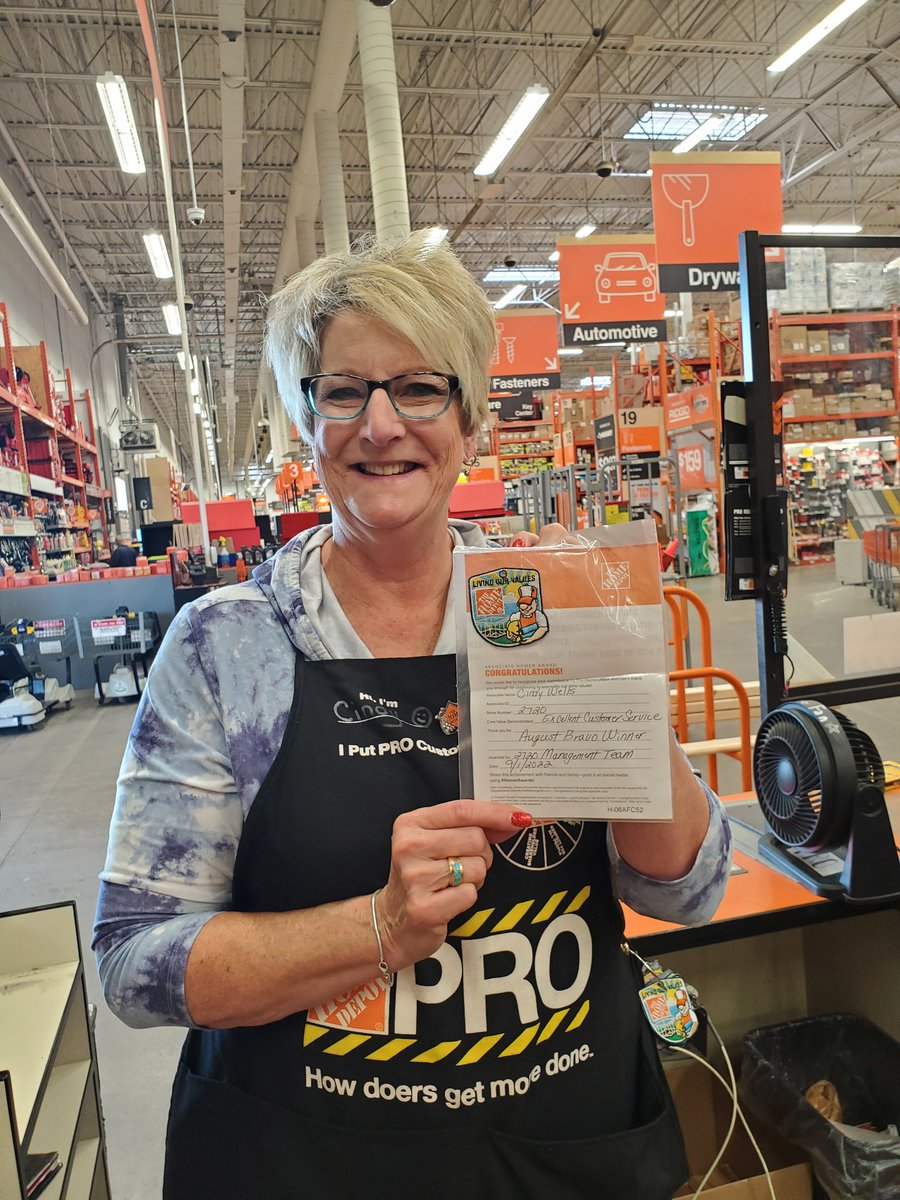 Congratulations @cindy58robert for being our August Bravo winner! 🎉🎉 @HD2720walker @HDmorrissey @kristenihd @alyssa_bok @scrcoachdm @QuintinHaring @beck_missy @mischelle_prill @bobsaniga