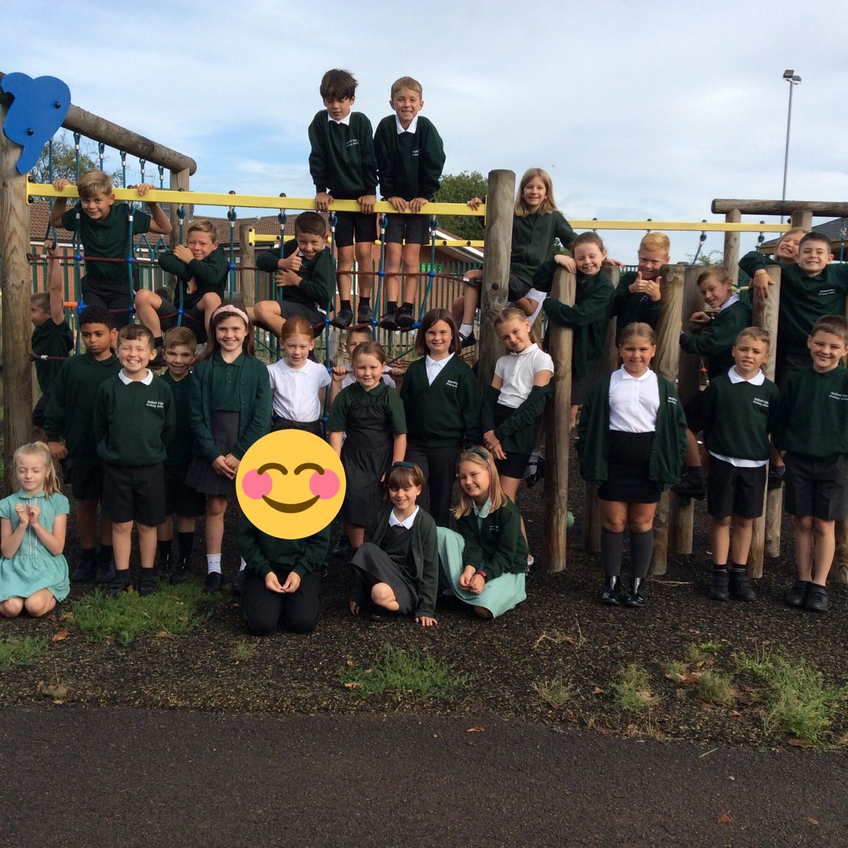 BeechClass_RE's tweet image. Welcome Beech Class 2022/23. It’s going to be a GREAT year! 😄