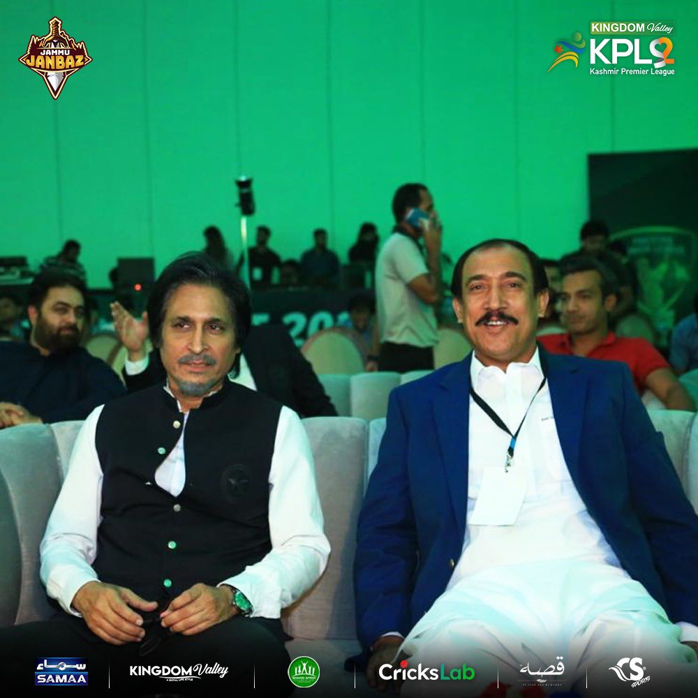 JammuJanbaz's tweet photo. The Chairman Kingdom Valley and Jammu Janbaz Mr. Ghulam Hussain Shahid visited the draft ceremony of Pakistan Junior League (PJL) and had a fruitful discussion with the PCB Chairman. 

#JammuJanbaz #CricksLab #KingdomValley #PJLDraft #KhelJanBaazoKa #CricketTwitter https://t.co/kF42U3JccH