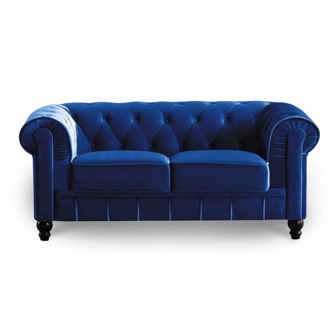 fidjil06's tweet photo. #Actu_Sondage 

Yo les #Boxeurs! 

Votre émission @INBOX_237 prépare déjà sa saison 2… Et selon-vous, pour quelle couleur et forme de canapé 🛋 vous penchez ? 

Pourquoi ? https://t.co/oAErXy9kvj