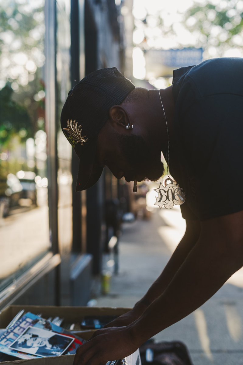 Tuan Jones tweet media