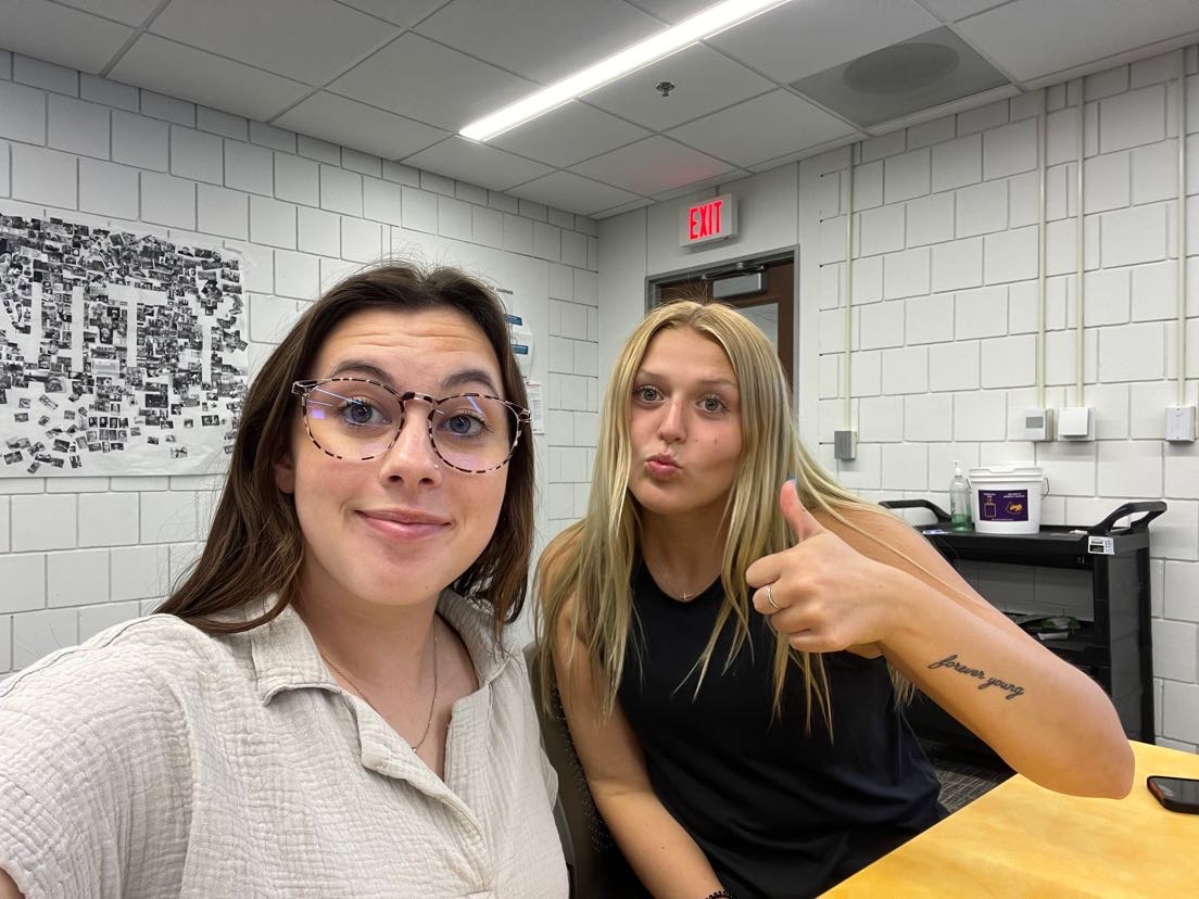 avakseaton's tweet photo. This week in class we got to learn about the three parts of Understanding by Design!! 👍 #unietd https://t.co/7F0c3kk8ol