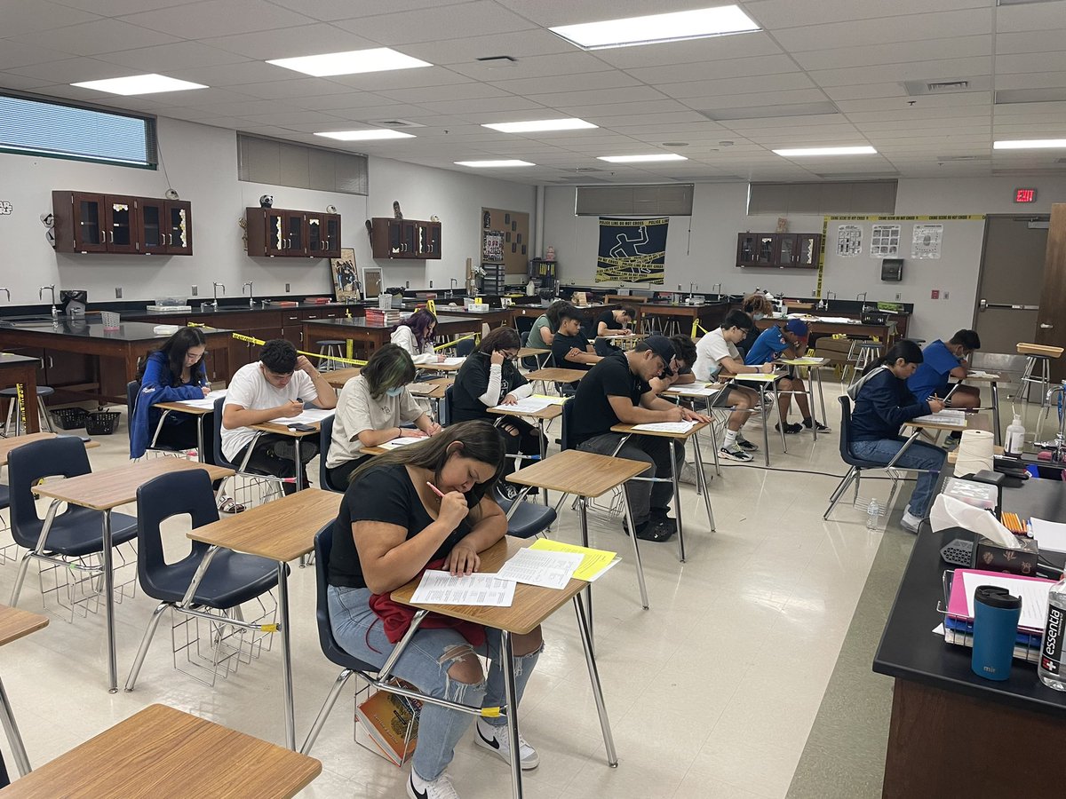 MHSCulinary_MHS's tweet photo. Best of luck to @MontwoodHS culinary students taking their servsafe manager certification exam! https://t.co/B2TY7Q0a3A