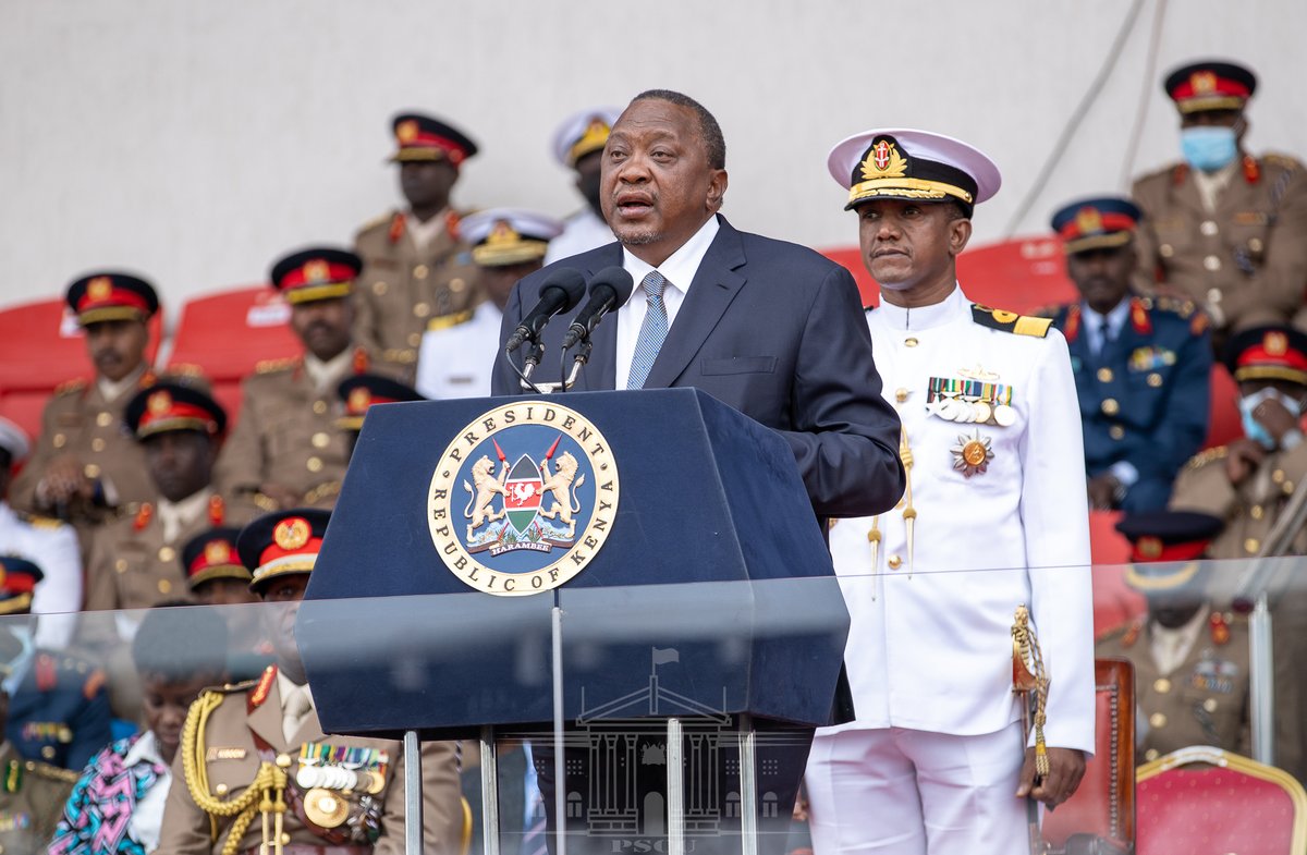 StateHouseKenya's tweet photo. 1/4
President Uhuru Kenyatta has thanked Kenyans for the support they accorded his administration for the last 10 years.

“I thank everyone who has walked the talk with me and especially you the Kenya Defence Forces (KDF),” ~President Kenyatta | @kdfinfo https://t.co/QIyvDN2zs4