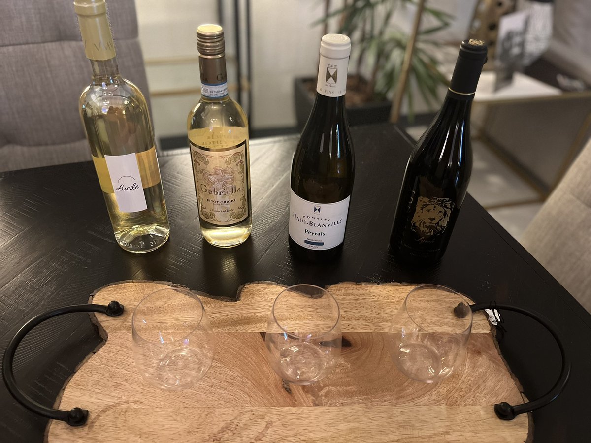 Erika Benfield 🍊 on Twitter "Wine Flight Friday at Frederick’s Wine