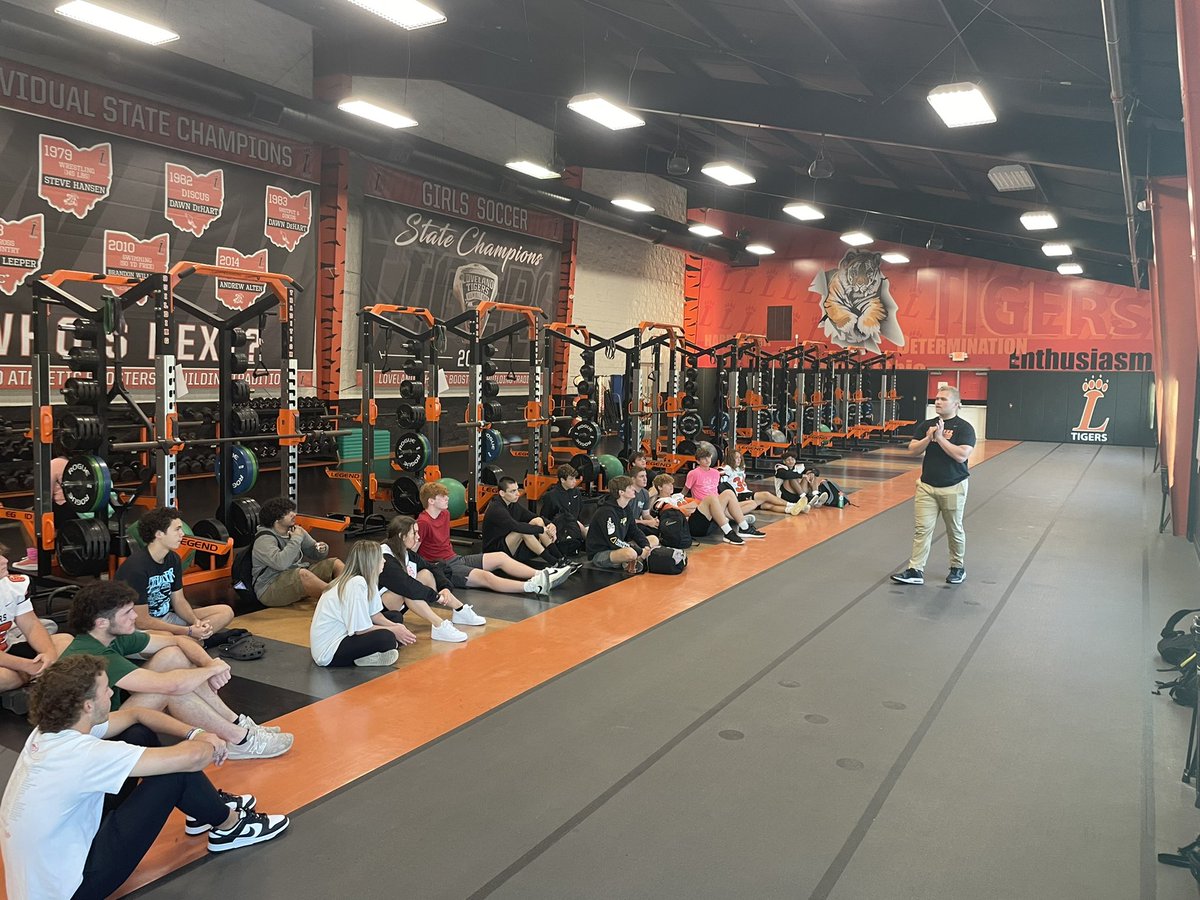 Another Pathways Class another great speaker. Thank you <a href="/Loveland_SC/">Loveland Strength & Conditioning</a> 
for taking the time to talk with us!
💪
<a href="/Loveland_HS/">Loveland High School</a>