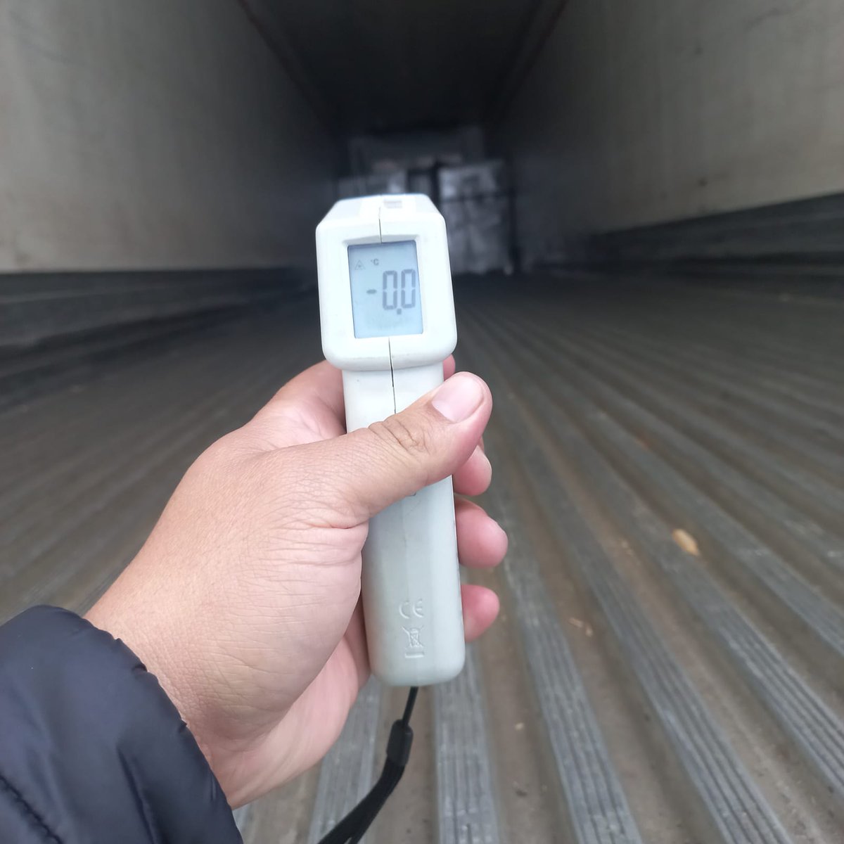 Controlc_chile's tweet image. Hoy comenzamos con el segundo embarque consecutivo de arándanos frescos, recordarle a nuestros clientes que nos preocupamos que la cadena de frío se mantenga 100%, de esta forma se evitan pérdidas y la fruta llega en su calidad al 100% a  su destino  #incheon 
 #Temporada2022