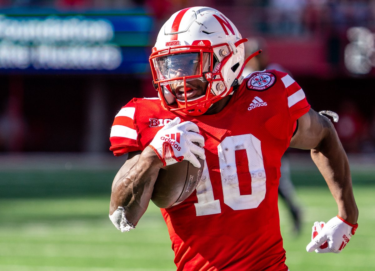 Only player w/ 3 RUSH TDs of 10+ yards (Power 5):

@HuskerFBNation's Anthony Grant👀