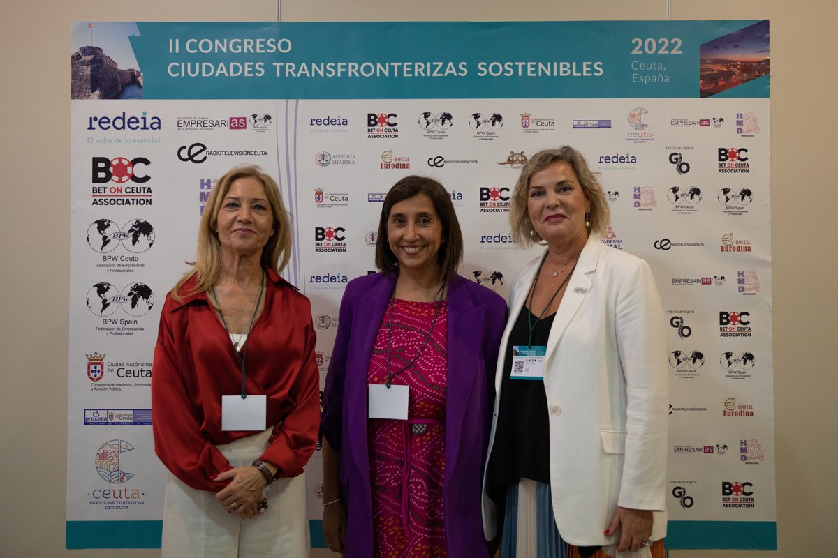 Hemos tenido una mañana muy completa con las ponencias y mesas redondas, en las que hablamos de sostenibilidad, economía circular y la contaminación lumínica.