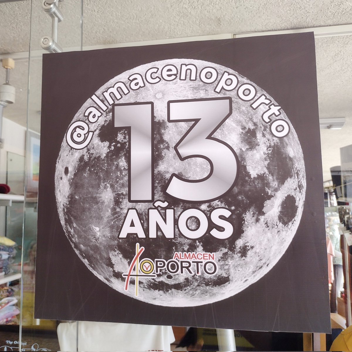 ALMACENOPORTO's tweet photo. Aniversario número 13 Almacén Oporto Cartago, Valle del Cauca. 13 años fuera de este mundo #cartago #valledelcauca #Colombia https://t.co/Qa8vKcKk4q
