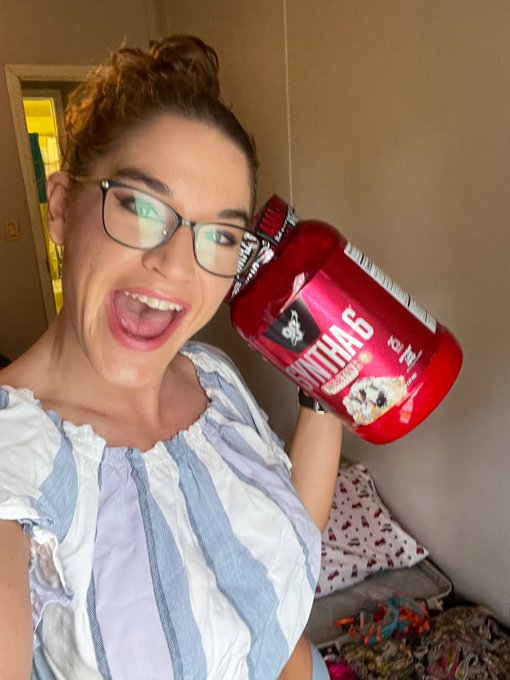 Thank you @MissDemeanor_2 and @sgtmilesxxx for the birthday gifts!!! Tbh it&rsquo;s the perfect thing to get<a class="tags" href="/tag/missdemeanor_2">@missdemeanor_2</a><a class="tags" target="_blank" title="On Twitter" href="/?out=eyJ0eXAiOiJKV1QiLCJhbGciOiJIUzUxMiJ9.eyJpYXQiOjE3MjA4NTc2NTQsImlzcyI6InR3cG9ybnN0YXJzLmNvbSIsIm5iZiI6MTcyMDg1NzY1NCwiZXhwIjoxNzUyMzkzNjU0LCJyZWRpcmVjdF91cmwiOiJodHRwczovL3R3aXR0ZXIuY29tL3NndG1pbGVzeHh4In0.kTWGkdpx5fWVlZ1TMMFUgvMgx9CGGvaqI5B60bDp2BX91zymXV4MjNwtU7rzv-KvjGKh5hK8NMoS9P8IfN5z0A">@sgtmilesxxx</a><a href="/tag/newprofilepic"class="tags"><span>#newprofilepic</span></a>