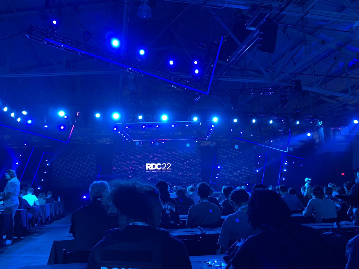 Dev_AnthonyRBX's tweet image. Feels great to be back! #RDC2022 #Roblox