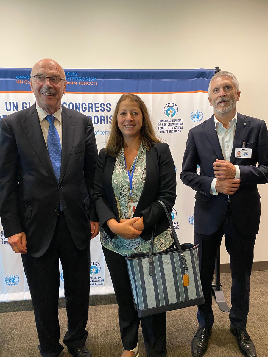 On the 2nd day of the Congress, for AVTL and @OdetteChesnot, it is a great opportunity to launch a solemn appeal to Mr.Vladimir Voronkov,and to the international community on behalf of the victims of the port of Beirut to allow justice to be done and let their dead rest in peace.