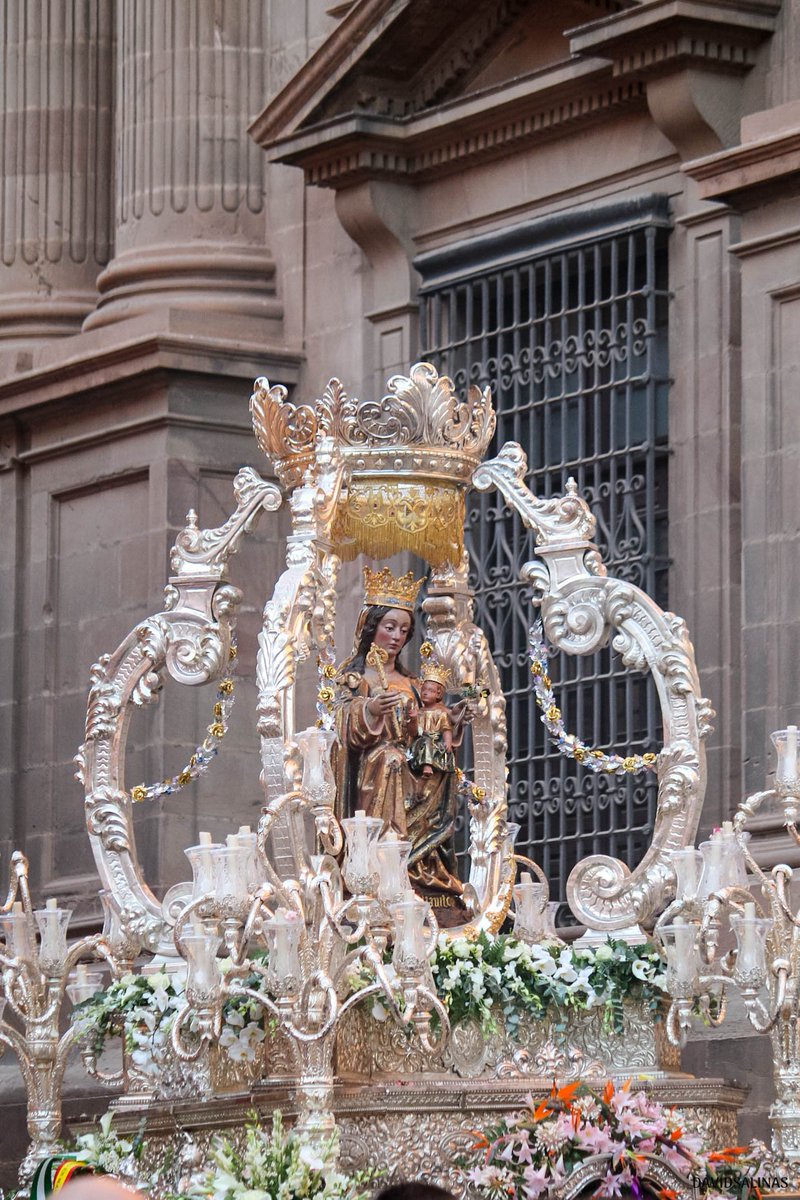 #GALERIA Procesión de Santa María de la Victoria (<a href="/StaMVictoriaMLG/">Santa María de la Victoria</a>). #cofradiasMLG