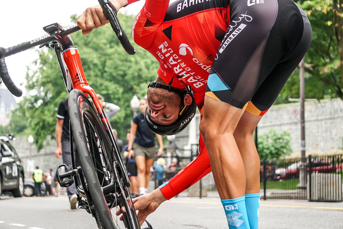 It will be a long day of racing! 

🇨🇦 Our team is competing in 𝙂𝙧𝙖𝙣𝙙 𝙋𝙧𝙞𝙭 𝘾𝙮𝙘𝙡𝙞𝙨𝙩𝙚 𝙙𝙚 𝙌𝙪𝙚́𝙗𝙚𝙘 <a href="/GPCQM/">GPCQM</a> that is underway now.

<a href="/CarusoDamiano/">Damiano Caruso</a> is one of the 5 attackers, leading the peloton by around 4'.

#RideAsOne #GPCQM