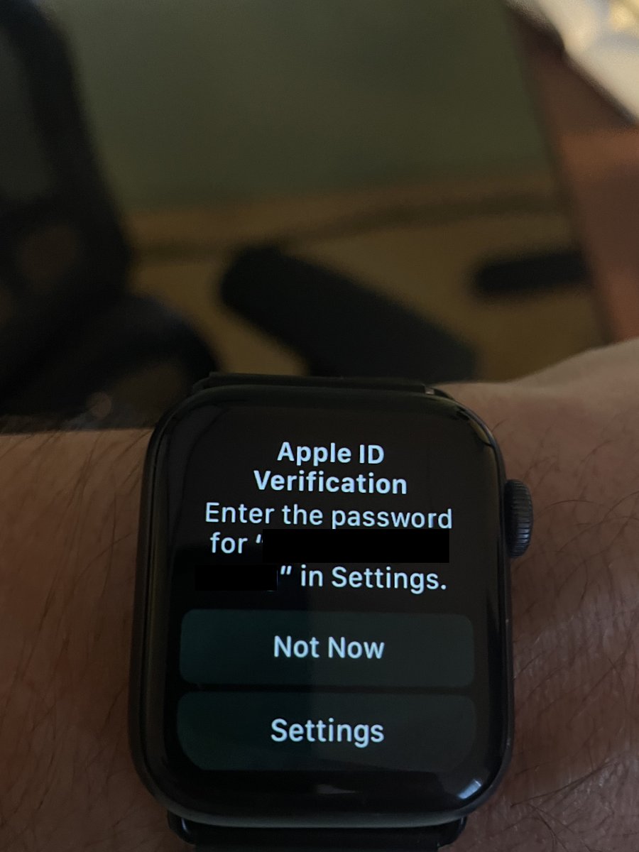 jimmac's tweet photo. Hey @Apple, the reason I came to your walled garden was that your computers behaved like !computer appliances. Not sure that's the case anymore. #pointlessrant https://t.co/56CN50sWDn