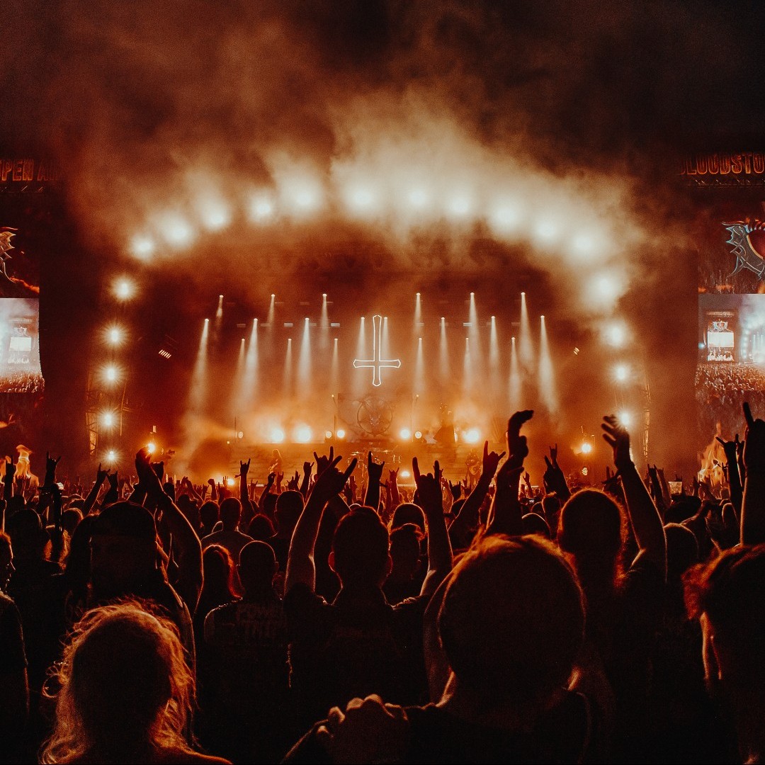 Don’t Break the Oath 😈 You don't want to miss the return of <a href="/MercyfulFate_HQ/">Mercyful Fate</a> with special guests <a href="/kreator/">Kreator</a> and Midnight - get your tickets now for October 30!
 
Link for tickets: bit.ly/3RnYWEy
📸 <a href="/smaiden_/">Sarah 📸</a>