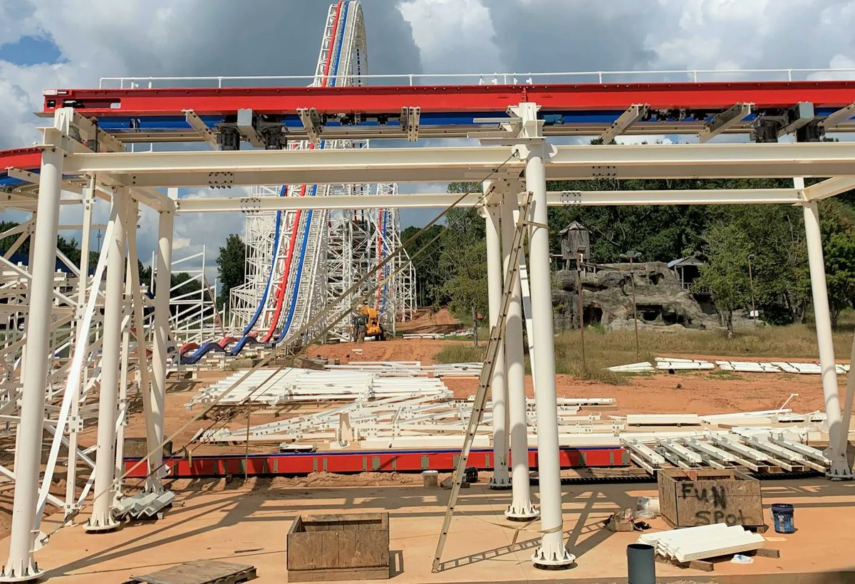 FunSpotAmerica's tweet image. It's ArieForce One Friday! Crews have been hard at work on the station and progress keeps rolling along!

#funspotamerica #funspotatlanta #arieforceone #rmc