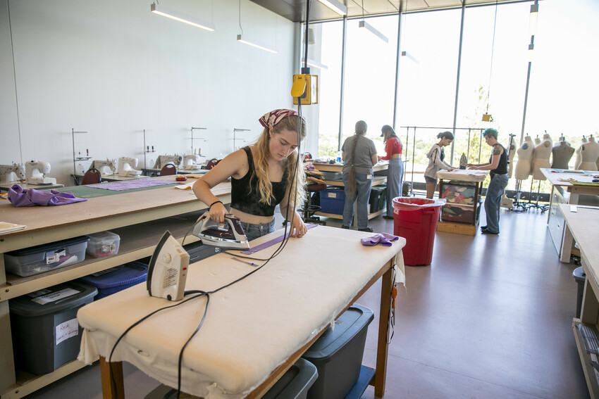 College of the Holy Cross tweet media