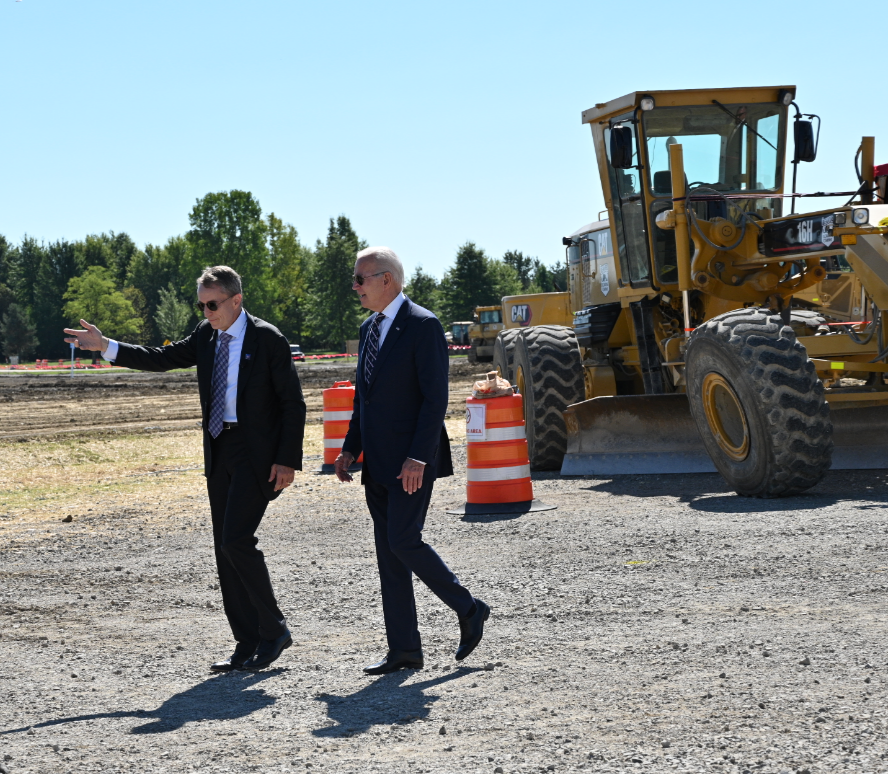 Pat Gelsinger tweet media