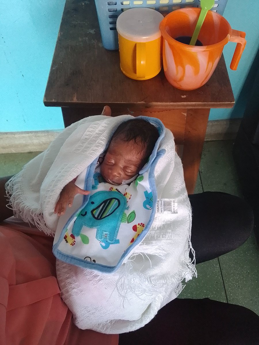 slamseun's tweet photo. @OlaseniFeyisayo 10k will buy a tin of baby food for my little baby boy https://t.co/75NOqJIWxF
