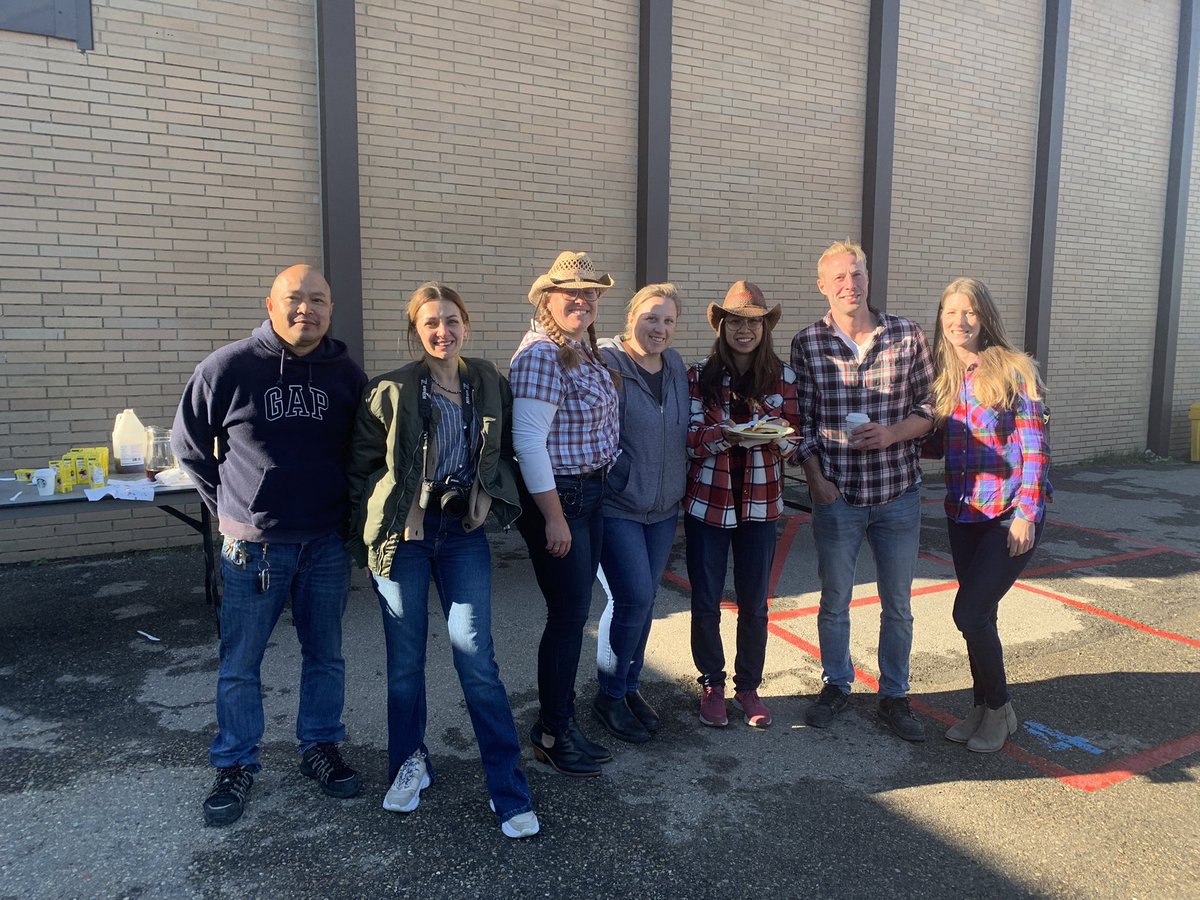 St. Thomas Aquinas School tweet media