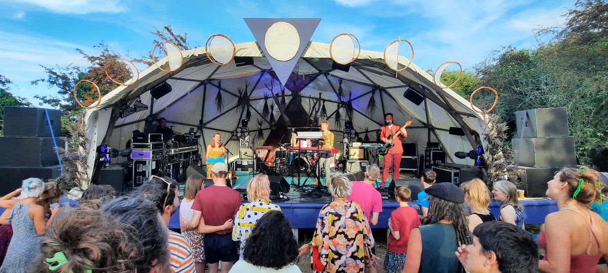 jjjjjavan tweet media