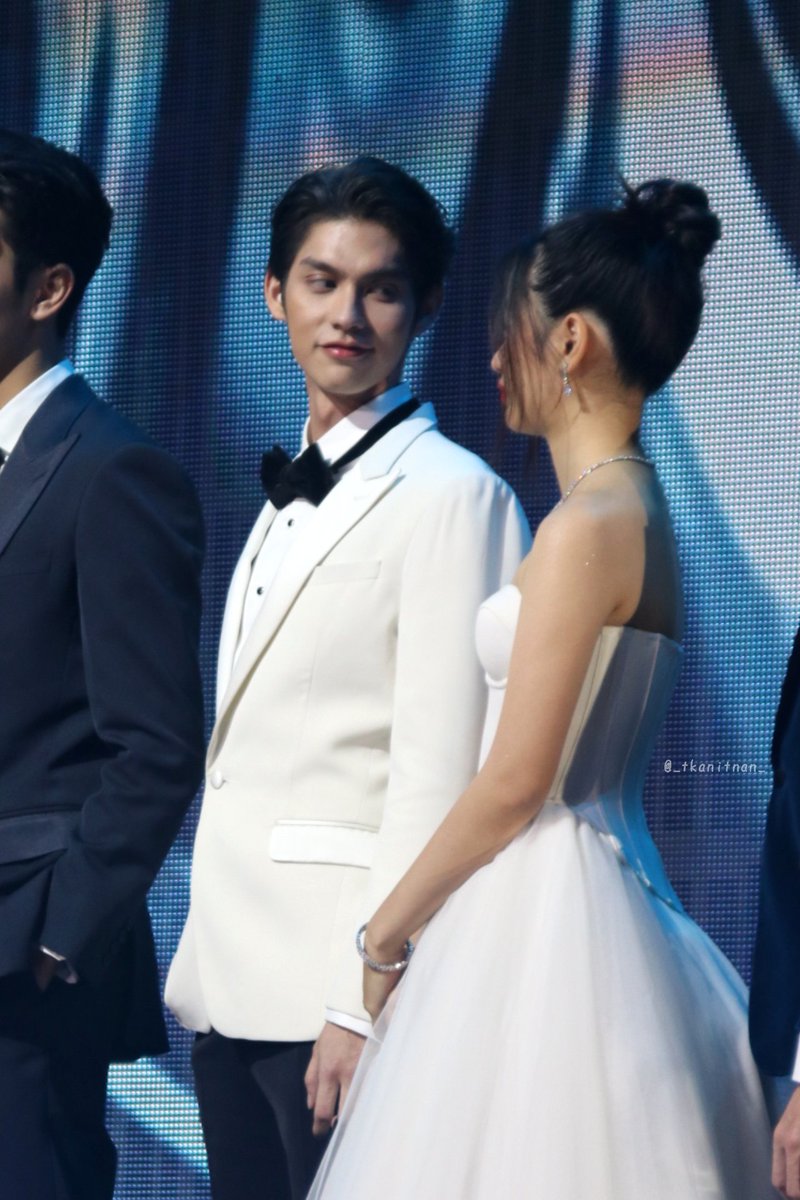 fortutontawan's tweet photo. I know, Bright. I know...

#ไบร์ทตู #tontawan_t #bbrightvc #brighttu https://t.co/DJIprKz4fP