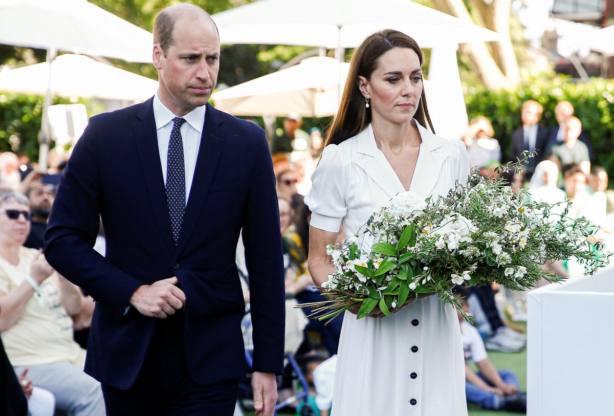 newswatchplusph's tweet photo. BREAKING: King Charles III has bestowed the title of Prince and Princess of Wales upon Prince William and Catherine during his first address to the nation. https://t.co/A6gPh7L4pT