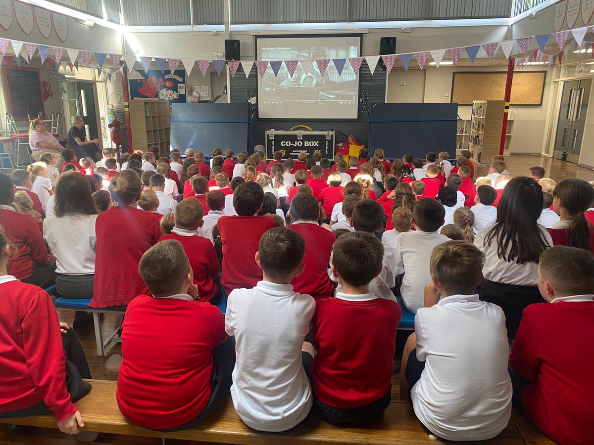 Malpas_Park's tweet photo. We were thrilled to have our first whole school celebration assembly this afternoon in over two years. Welcome back everyone! What a fabulous first week we have had at Malpas Park. #GoMPPS https://t.co/FOD4R4NnXw