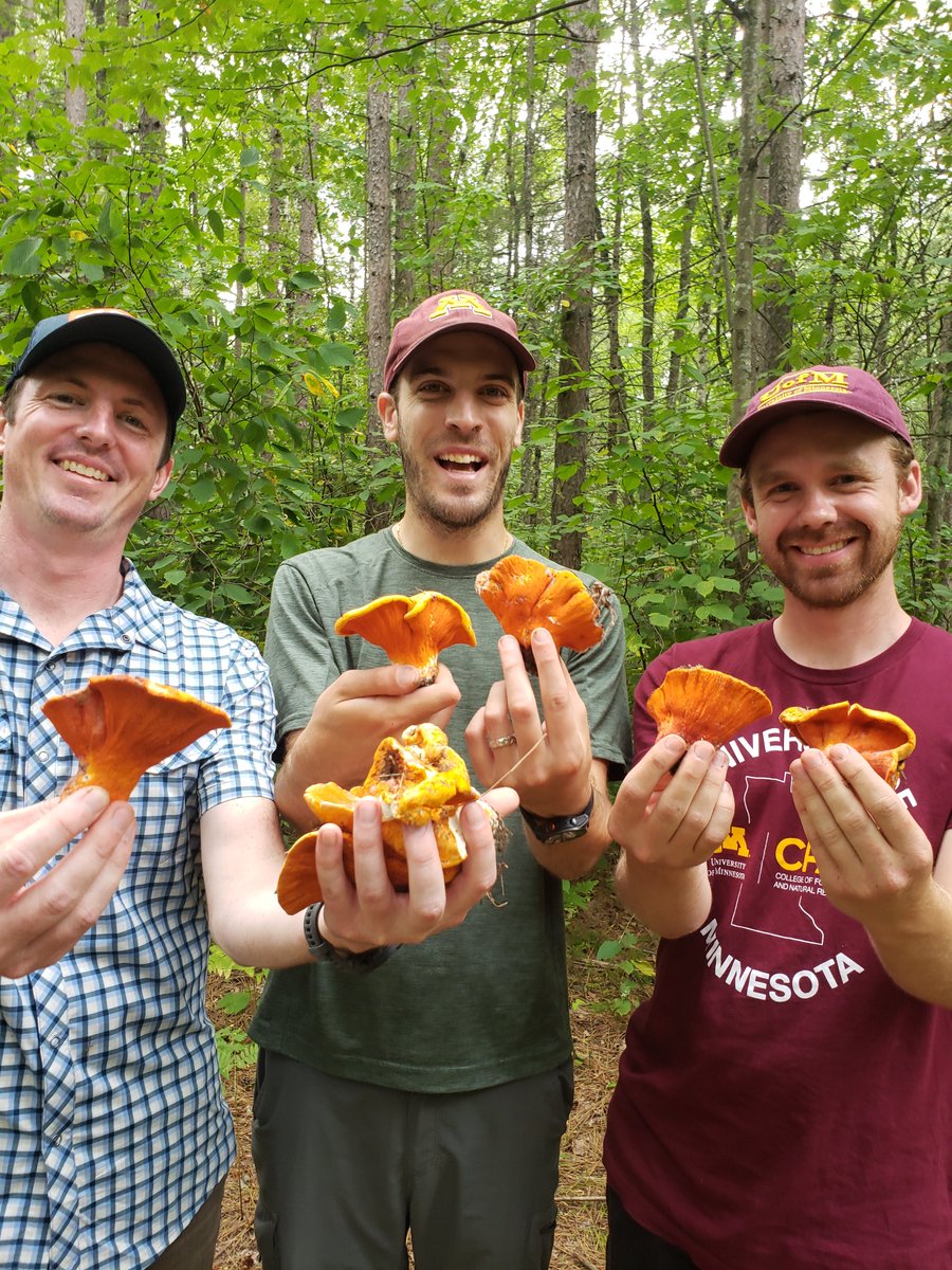 Congratulations to Eric Otto- <a href="/EClemensOtto/">Eric Otto</a> on finishing his dissertation (Heterobasidion irregulare in Minnesota and the important role of native forest fungi) and passing his PhD defense - now celebrating with a fungal foray followed by a Minnesota lobster (mushroom) dinner.