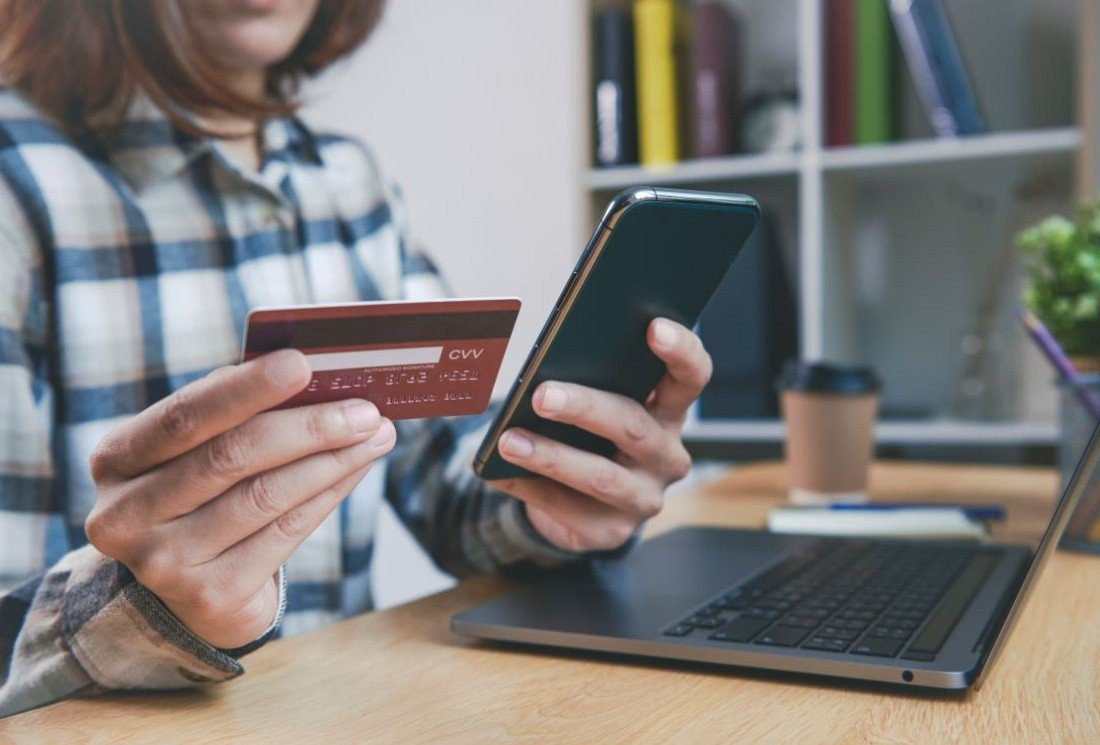Si llegas a ver cargos no reconocidos en tu #tarjeta de #credito, la <a href="/CondusefMX/">CONDUSEF</a> te da ciertas recomendaciones, así como te dice cuáles #bancos tienen el mayor tipo de estas quejas.
mibolsillo.com/creditos/Que-h…