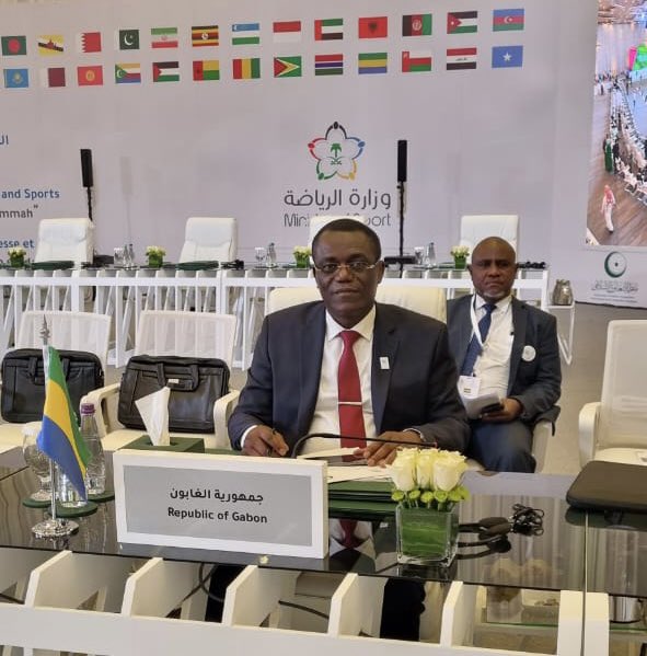 S.E.M. Dr. Guy Ibrahim Membourou tweet media