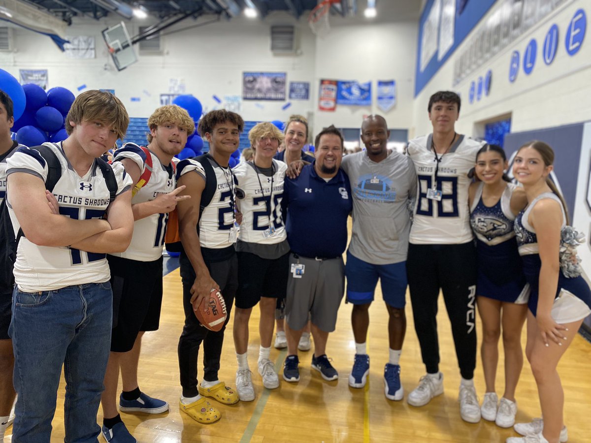 cort_monroe's tweet image. BIG BLUE PEP RALLY at Cactus Shadows HS getting hyped for the Falcons first home football game. Falcon spirit is high! Nest will be hopping tonight. @CSHS_Falcons @CSHSAthletics1 @CaveCreekUSD93 @CSHS_Pom @CS_Cheerleading @MitchGregg7776