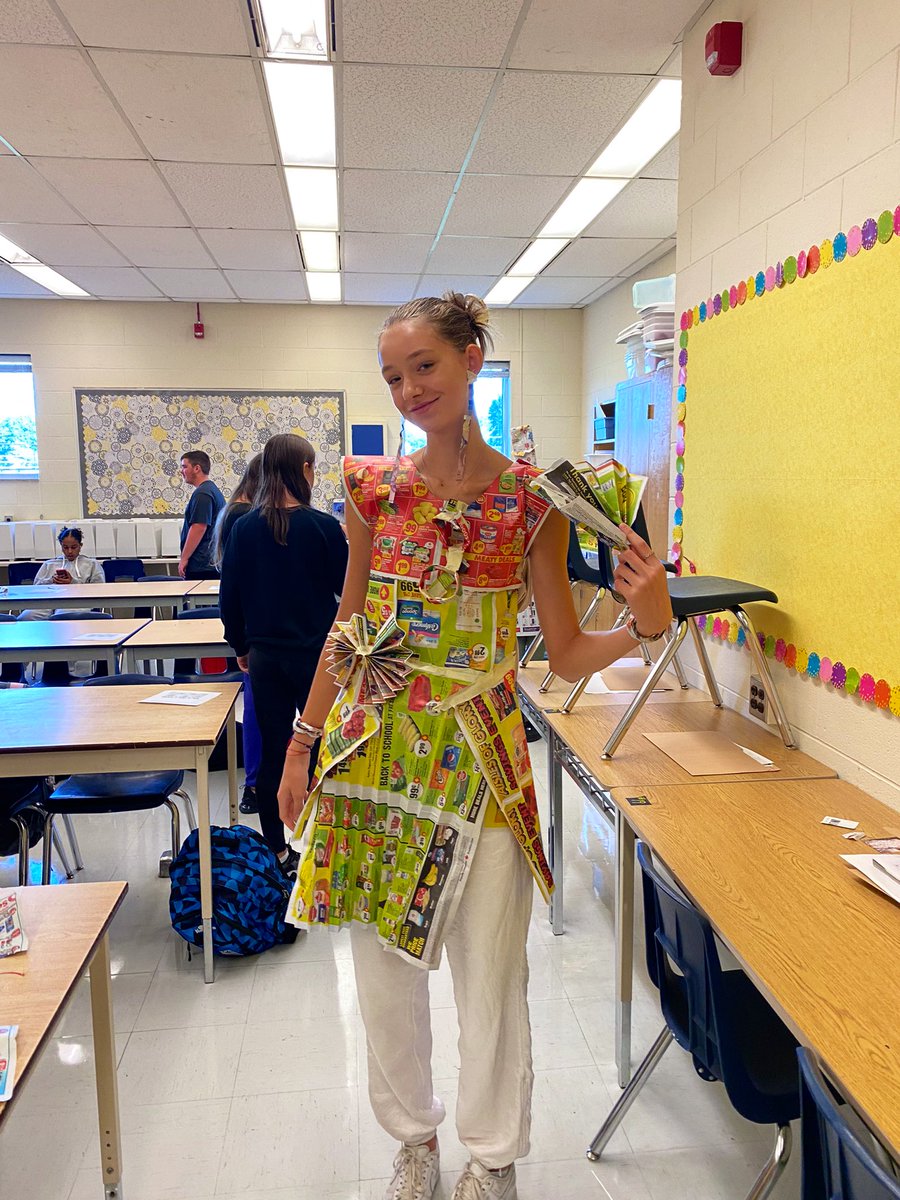 Ms_NCraig's tweet photo. Grade 9 family studies students got a taste of the clothing construction we’ll learn in our first unit, using newspaper. Team building with a focus on creativity and design - amazing results! @LaurierSS https://t.co/Qz8ZzCBoyK