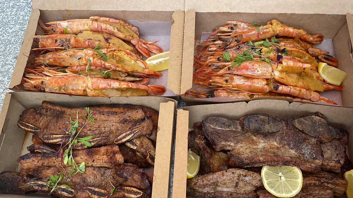 Honey garlic butter baked Salmon served with a sassy Spring / Summer salad 🥗

#Glenzitos here to serve you

Glenzito’s meat butchery &amp; seafood corner Kagiso
081 749 2260
maps.app.goo.gl/yAh8Fh7aX6HchB…

📍7190 Otlega drive,Kagiso 

#glenzitosmeatbutcheryandseafoodcornerkg
#baagibakagiso