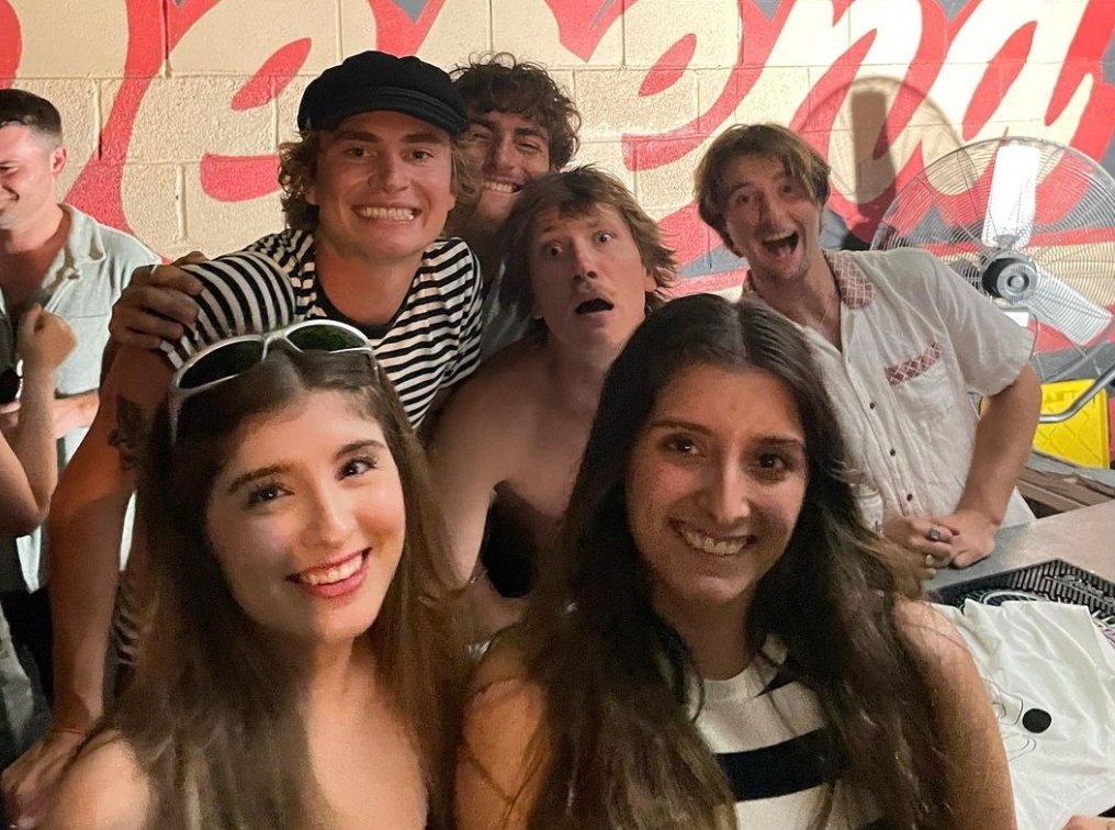 SunRoomBR's tweet photo. 📸 | Eles felizes = eu feliz!!

©️  tpwk.valeria28 https://t.co/QORyByaHij