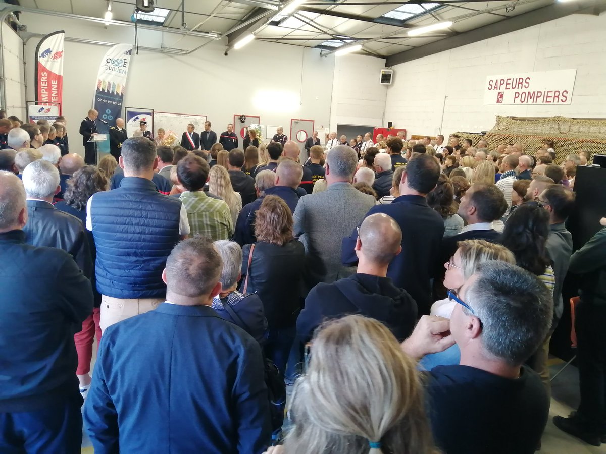 Sapeurs-pompiers 53 tweet media