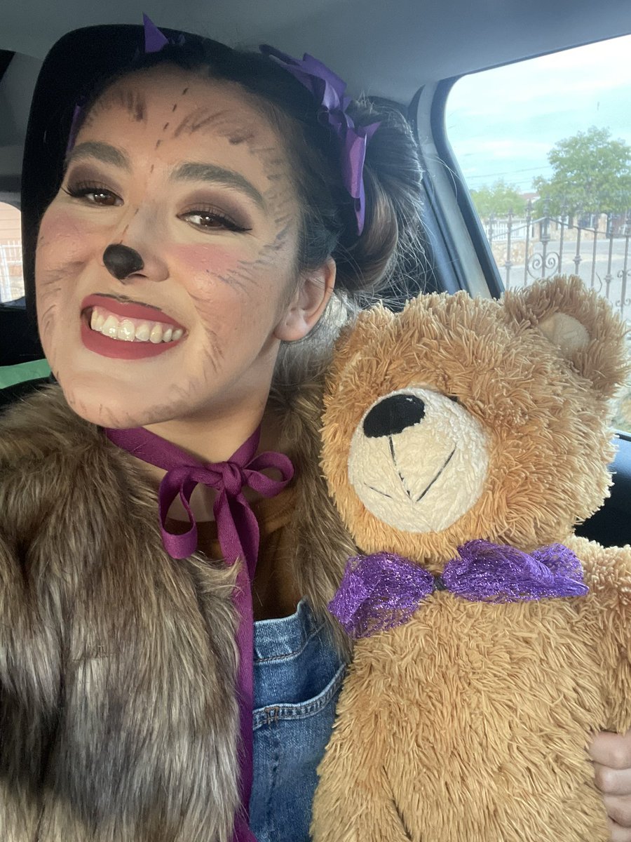 DRuan_DWS's tweet photo. Teddy bear day with my partner in crime @MsJRubio1 #TeddyBearDay 🧸 https://t.co/srudSQbxuy