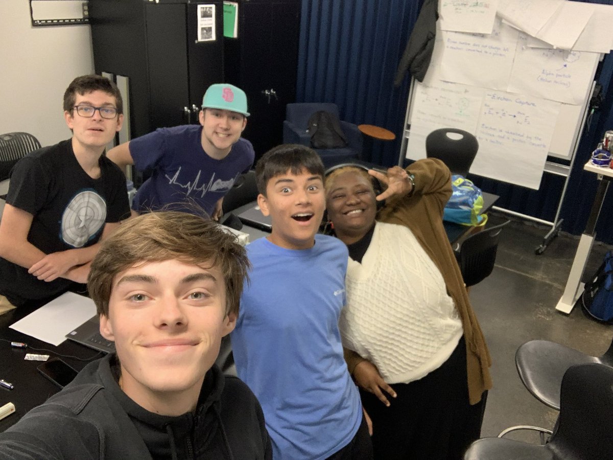 HSHS_AP_Parvaiz's tweet image. One of my Physics Dream Teams! Enjoy yourself, it’s later than you think :) @CodeRVA1 #WeAreCodeRVA