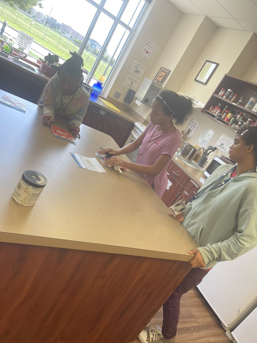 Jaime Stoker tweet media