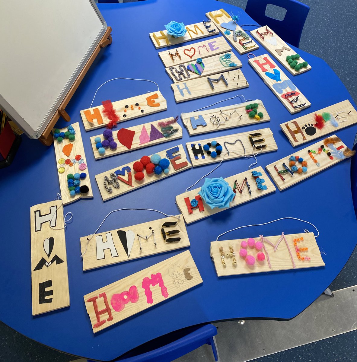 BealValePrimary's tweet photo. In Y6 this week, we have based all our learning around the Oliver Jeffers’ text ‘What We’ll Build’. We wrote what we have built at Beal Vale over the years. We then used our DT skills to ‘build’ a home sign for our - home away from home. Keep up the hard work Beal Vale! 💪 https://t.co/uRL1VUxKzJ